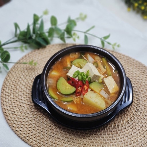 Doenjang Jjigae (된장찌개)