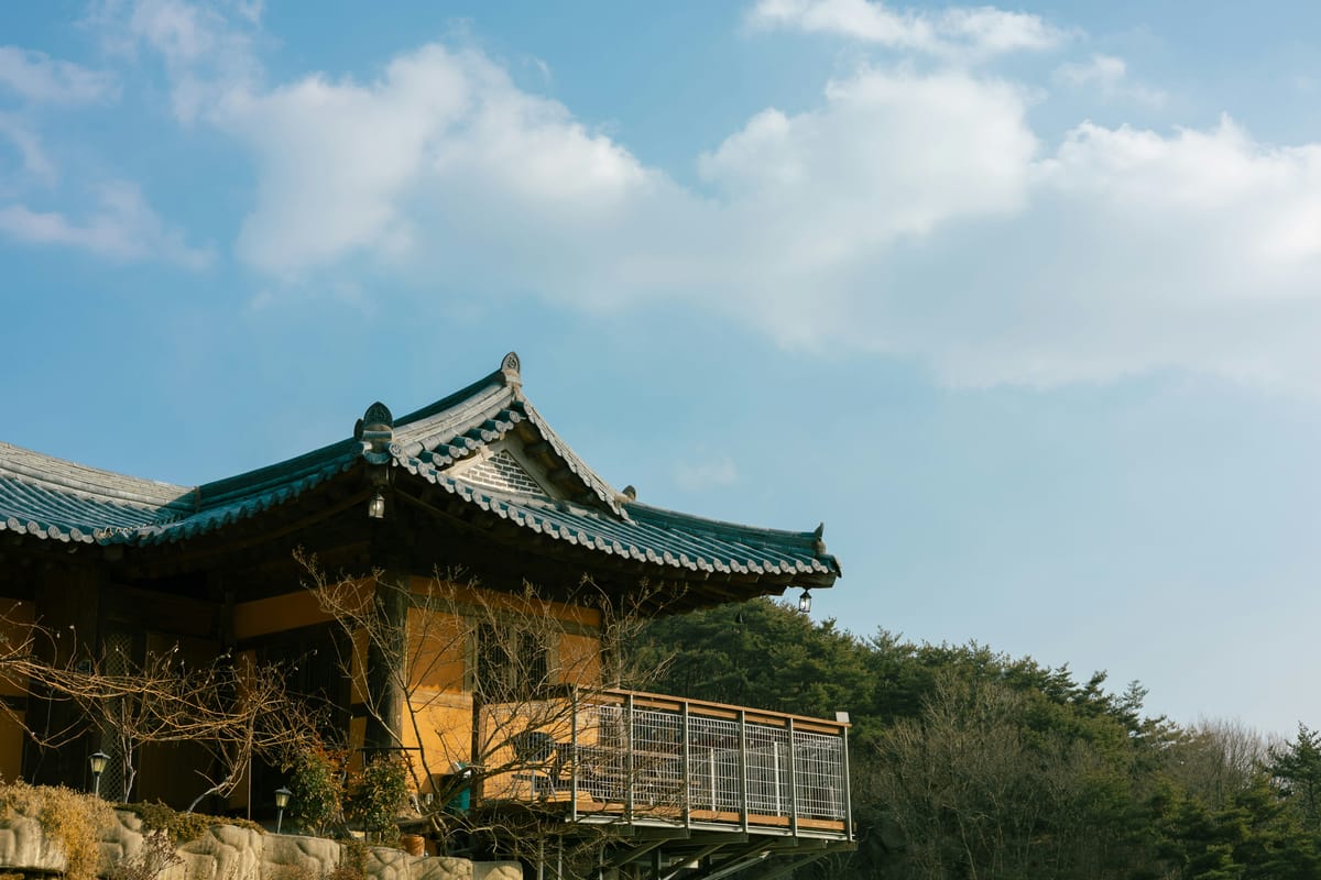 Ultimate Guide to South Korea: Seoul, Busan, Jeju, and Beyond